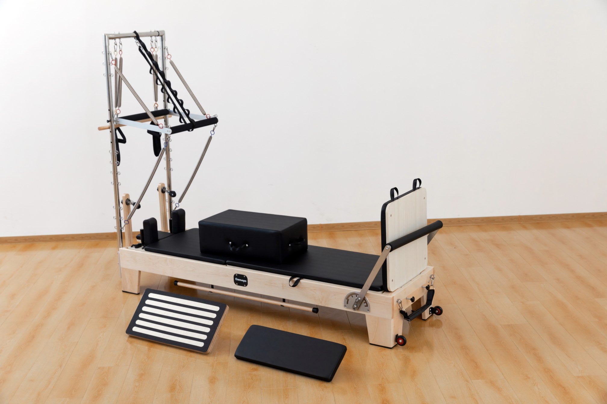 M1 Pro Classic uudistaja tornilla